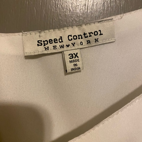 Romper with belt - Picture 4 of 4